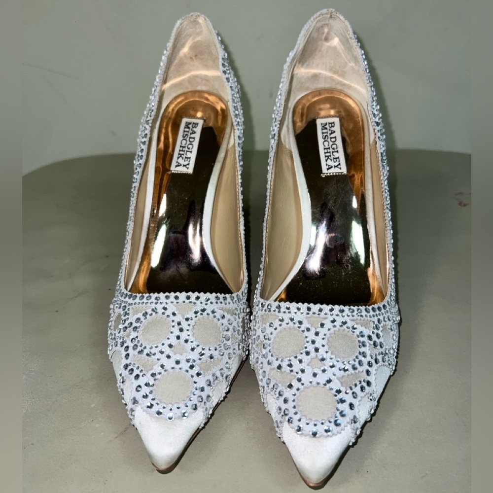 Badgley Mischka Embellished Pointed-Toe Bridal Pumps – White/Silver